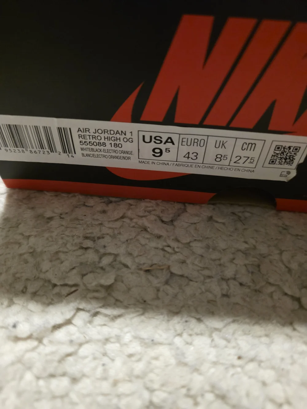 Jordan Mid - Black, White & Orange